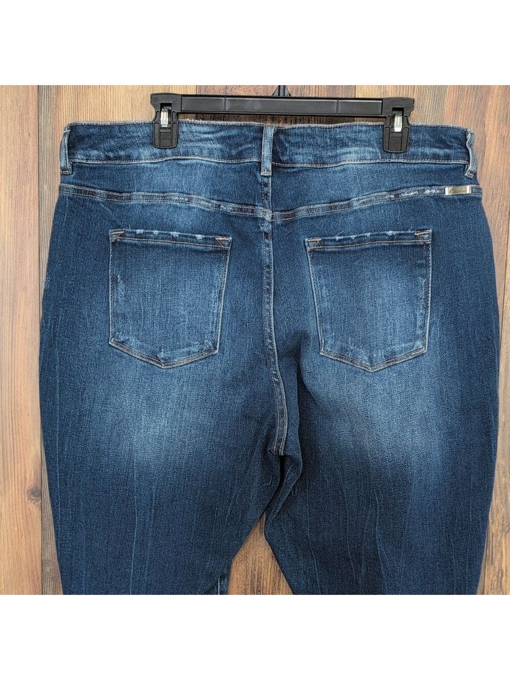 KanCan Plus Size Curvy Skinny Frayed Hem Ankle Crop Jeans 20 D480